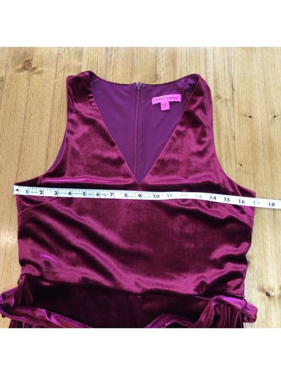 Betsey Johnson Velvet Jumpsuit Sleeveless Ruffled Wide Leg Red Burgundy Size 8 - Picture 5 of 11